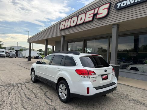 Used 2012 Subaru Outback 2.5i Premium AWD/4WD image 3