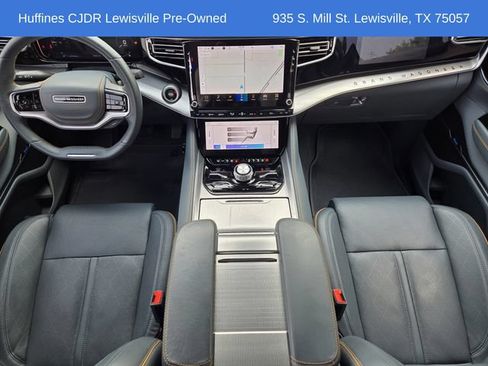 Used 2023 Jeep Grand Wagoneer L Series II w/ Premium Group II AWD/4WD image 37