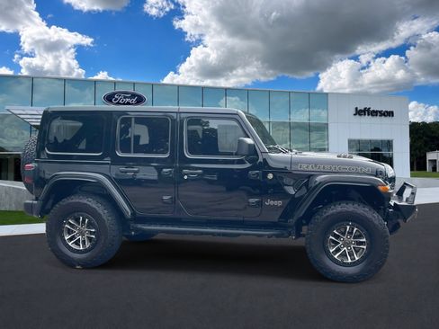 Used 2024 Jeep Wrangler Unlimited Rubicon 392 w/ Dual Top Group AWD/4WD image 2