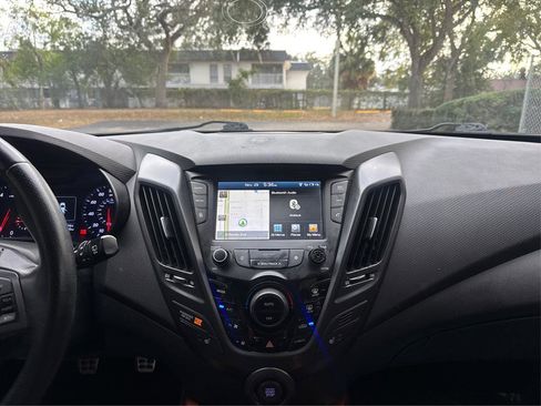 Used 2016 Hyundai Veloster Turbo w/ Option Group 04 image 13