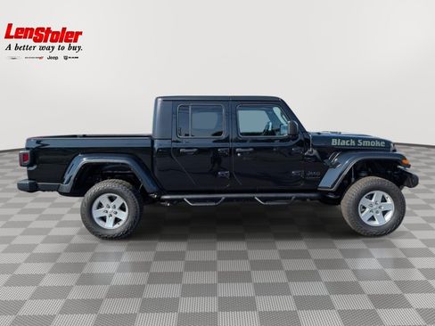 Used 2022 Jeep Gladiator Sport AWD/4WD image 6