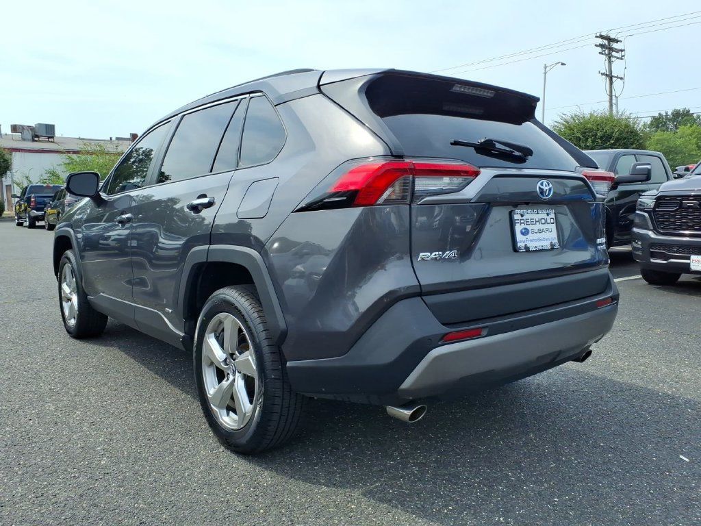 Used 2019 Toyota RAV4 Limited AWD/4WD image 23