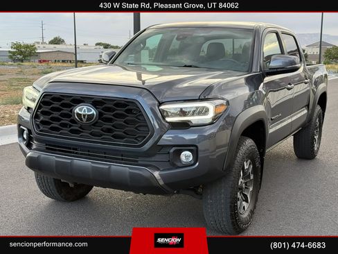 Used 2022 Toyota Tacoma TRD Off-Road w/ Technology Package AWD/4WD image 1
