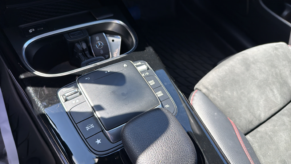 Used 2021 Mercedes-Benz CLA 250 4MATIC image 28