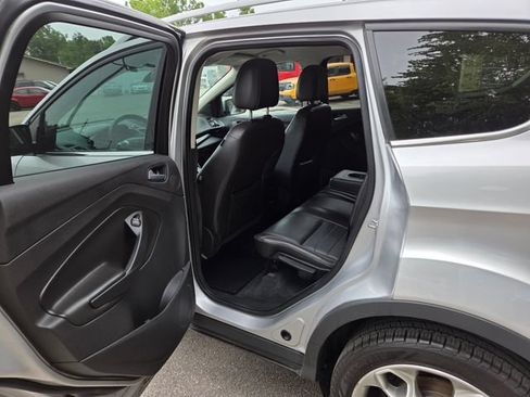 Used 2014 Ford Escape Titanium FWD image 39