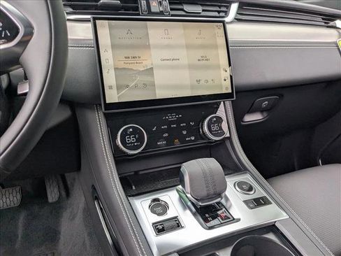 New 2026 Jaguar F-PACE R-Dynamic S image 12