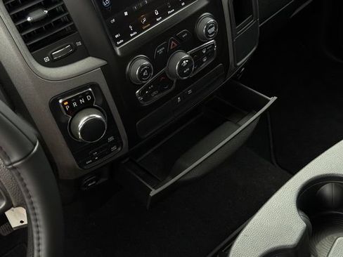 Used 2019 RAM 1500 Express w/ Wheel & Sound Group AWD/4WD image 25