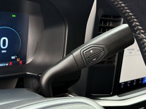 Used 2024 Ford F350 Lariat image 38