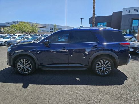 Used 2022 Nissan Pathfinder SL w/ SL Premium Package FWD image 8