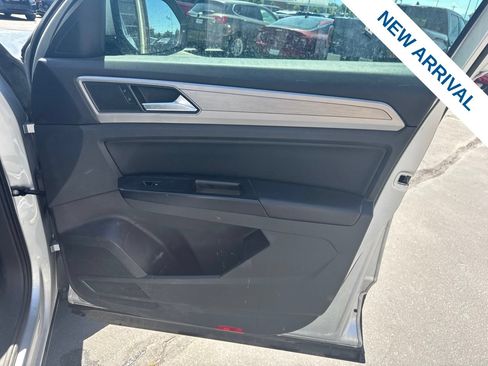 Used 2019 Volkswagen Atlas SE w/ Towing Package AWD/4WD image 10