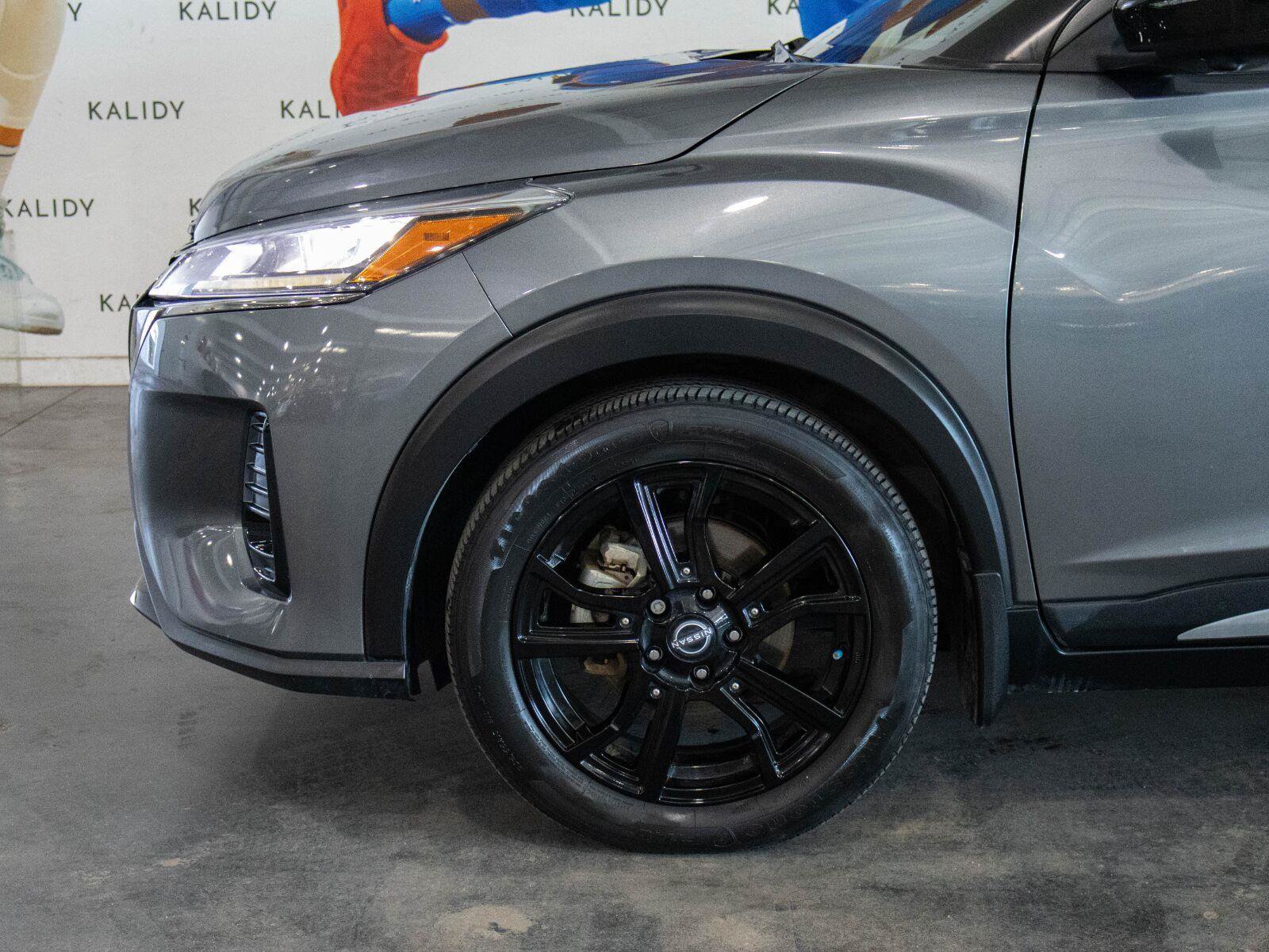 Used 2023 Nissan Kicks SR FWD image 15
