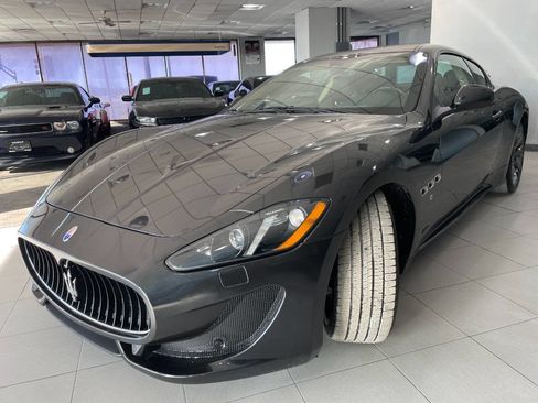 Used 2016 Maserati GranTurismo Sport image 3