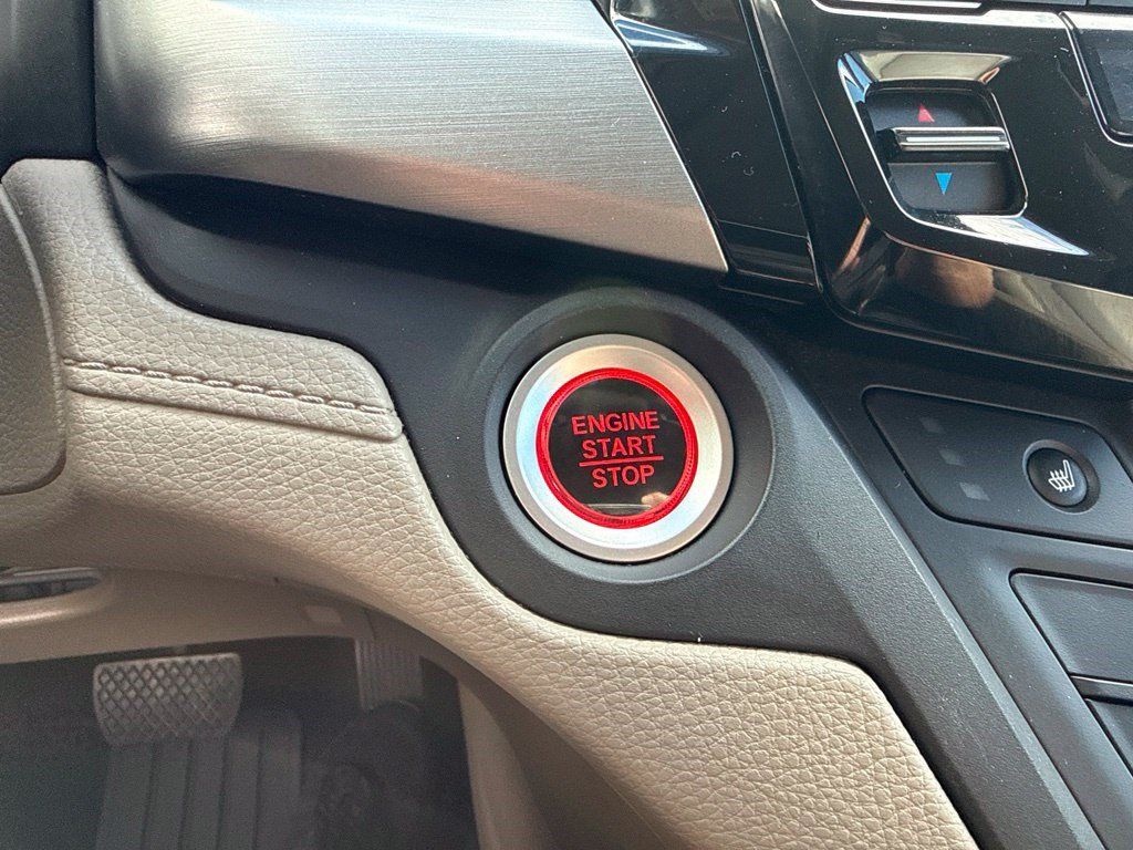 Used 2019 Honda Odyssey EX-L image 16
