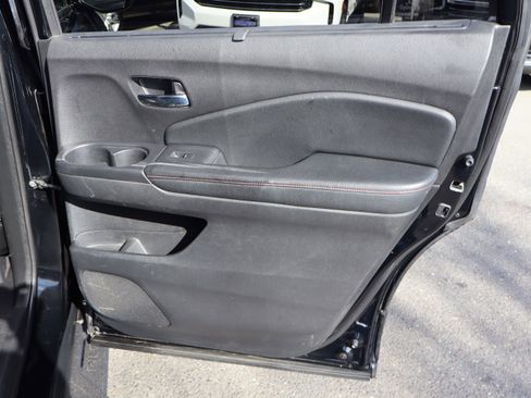 Used 2020 Honda Pilot Black Edition image 40
