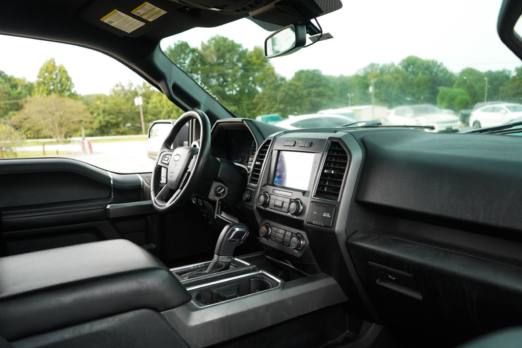 Used 2020 Ford F150 XLT w/ Equipment Group 302A Luxury AWD/4WD image 14