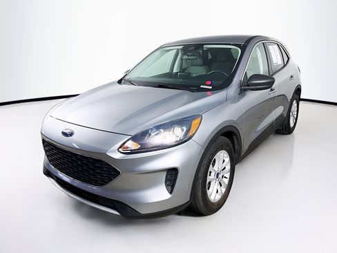 Used 2022 Ford Escape SE image 4