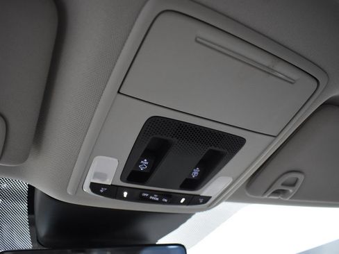 Used 2023 Honda Pilot Elite image 22