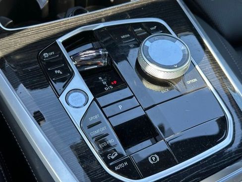 Certified 2025 BMW X5 M60i image 22