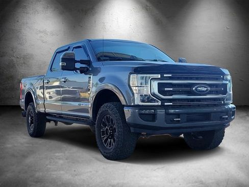 Used 2022 Ford F350 Platinum w/ Tremor Off-Road Package AWD/4WD image 2