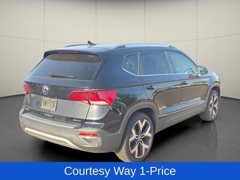 Used 2022 Volkswagen Taos SEL AWD/4WD image 9