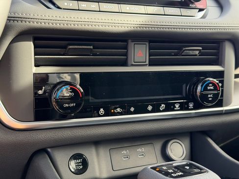 New 2026 Nissan Rogue SV w/ Cold Weather Package FWD image 27