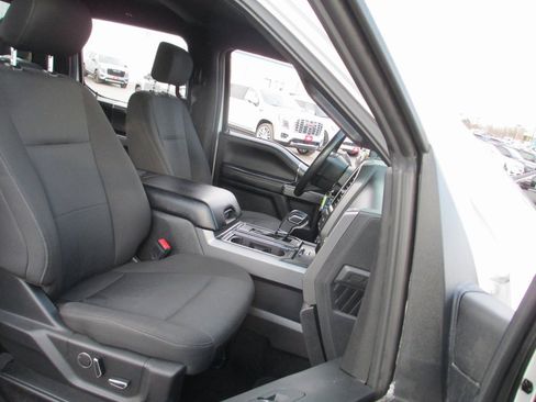 Used 2018 Ford F150 XLT w/ Equipment Group 302A Luxury image 20