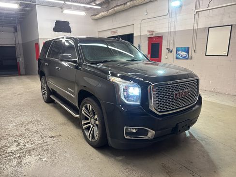 Used 2016 GMC Yukon Denali w/ Open Road Package AWD/4WD image 1