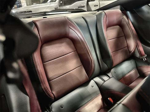 Used 2024 Ford Mustang GT Premium image 28