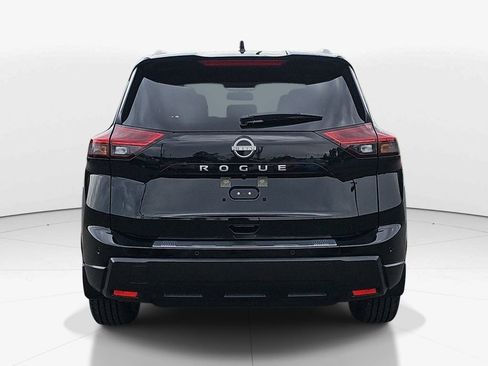 Used 2025 Nissan Rogue SV w/ SV Premium Package FWD image 7