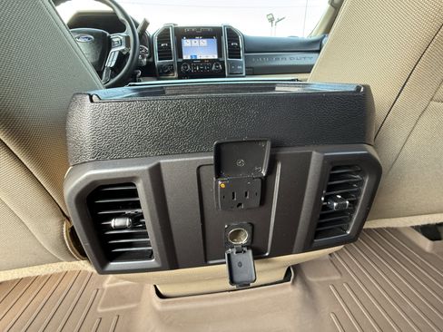 Used 2017 Ford F250 XLT w/ XLT Value Package image 16