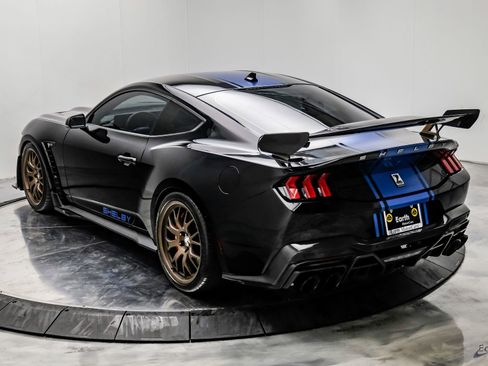 Used 2024 Ford Mustang GT Premium w/ GT Performance Package image 12