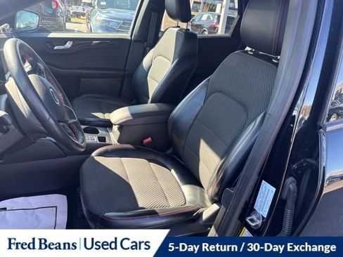 Used 2023 Ford Escape ST-Line Elite image 18