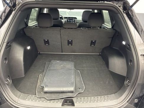 Used 2025 GMC Terrain Elevation image 19