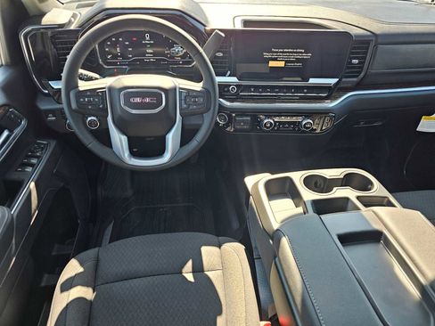 New 2025 GMC Sierra 2500 SLE w/ SLE Value Package; image 23