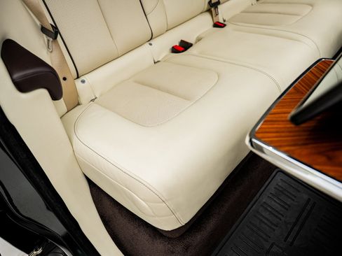 Used 2019 Rolls-Royce Cullinan image 66