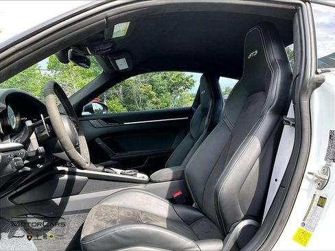 Used 2022 Porsche 911 GT3 RWD image 23