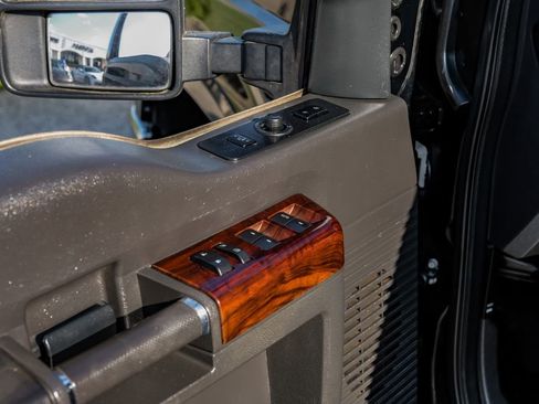 Used 2009 Ford F250 Lariat image 57