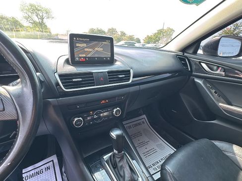 Used 2016 MAZDA MAZDA3 i Grand Touring FWD image 19