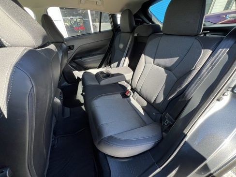 Used 2024 Subaru Crosstrek 2.0i Premium w/ Popular Package #3 image 17