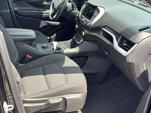 Used 2023 GMC Terrain SLE FWD image 20