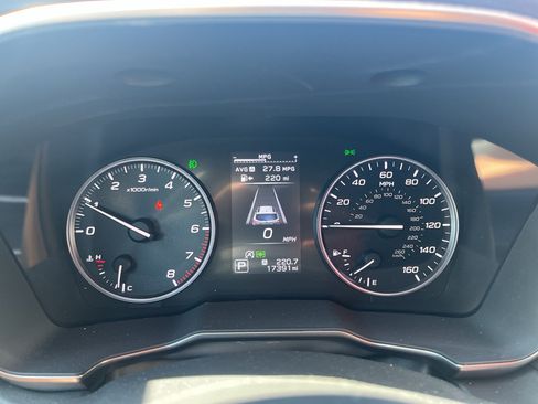 Used 2025 Subaru Outback Limited AWD/4WD image 15