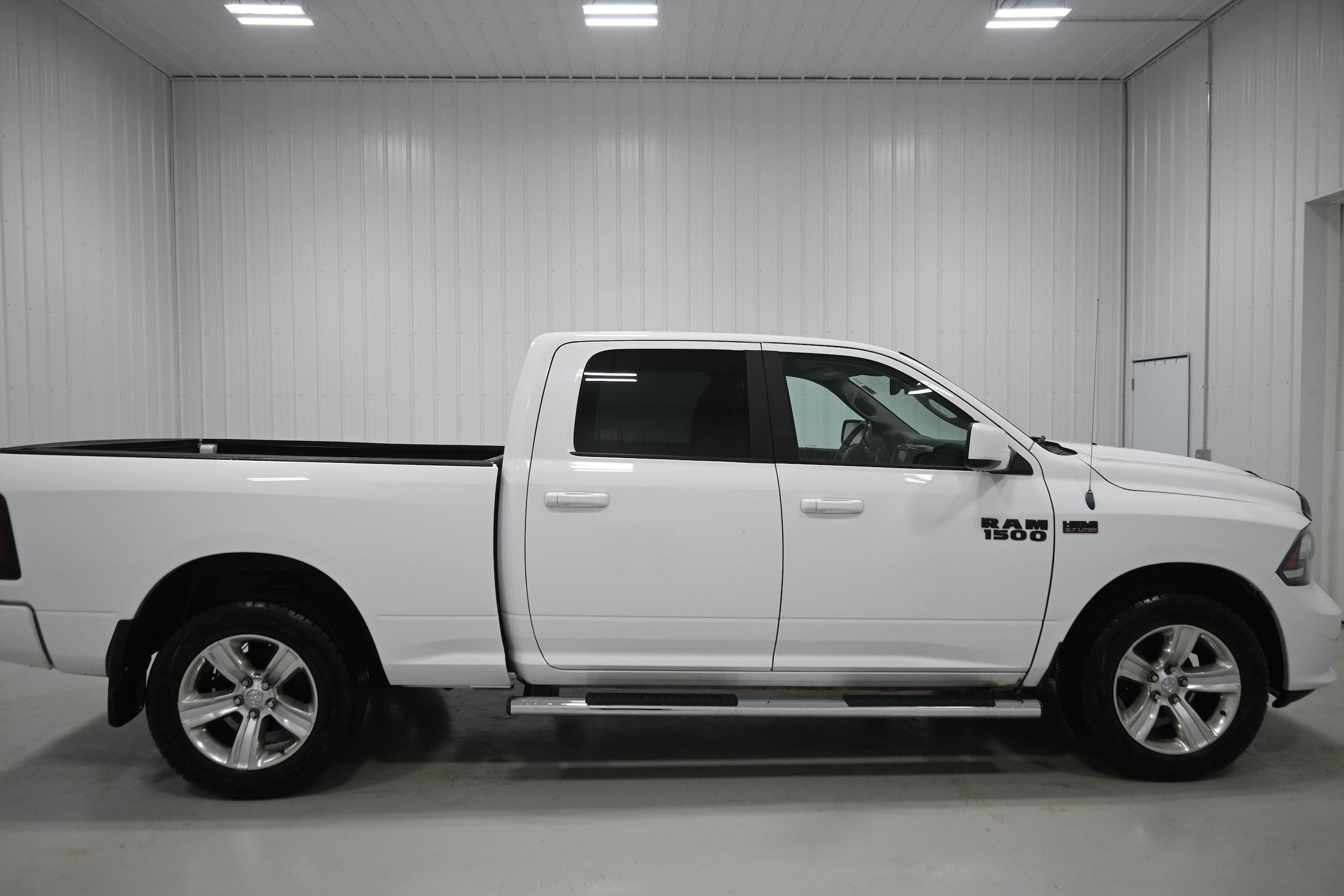 Used 2013 RAM 1500 Sport AWD/4WD image 32