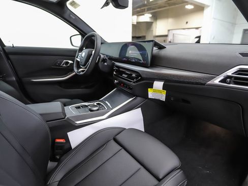Certified 2025 BMW 330i xDrive 330i xDrive w/ M Sport Package image 29