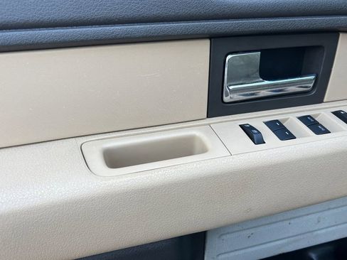 Used 2014 Ford F150 XLT w/ Equipment Group 301A Mid image 9