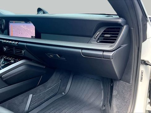 Used 2021 Porsche 911 Carrera S RWD image 19