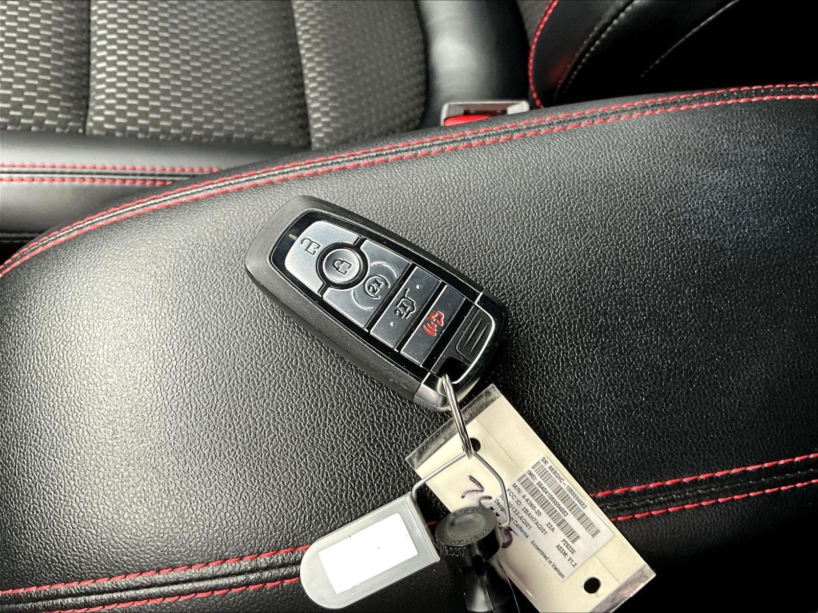 Used 2024 Ford Escape ST-Line w/ Tech Pack #1 AWD/4WD image 34