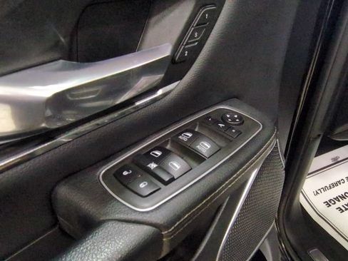 Used 2022 RAM 1500 Laramie AWD/4WD image 21