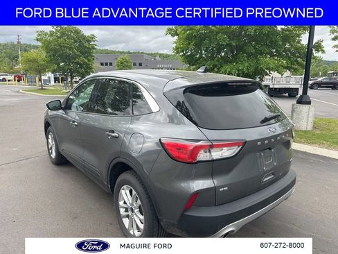 Used 2022 Ford Escape SE w/ Cold Weather Package AWD/4WD image 8