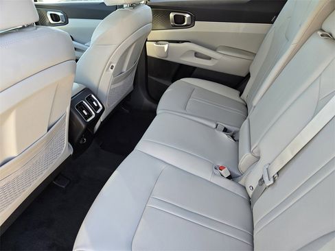 New 2026 Kia Sorento S image 20