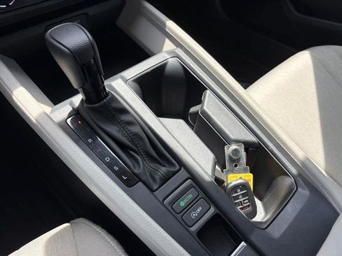 Used 2025 Honda Accord SE image 19